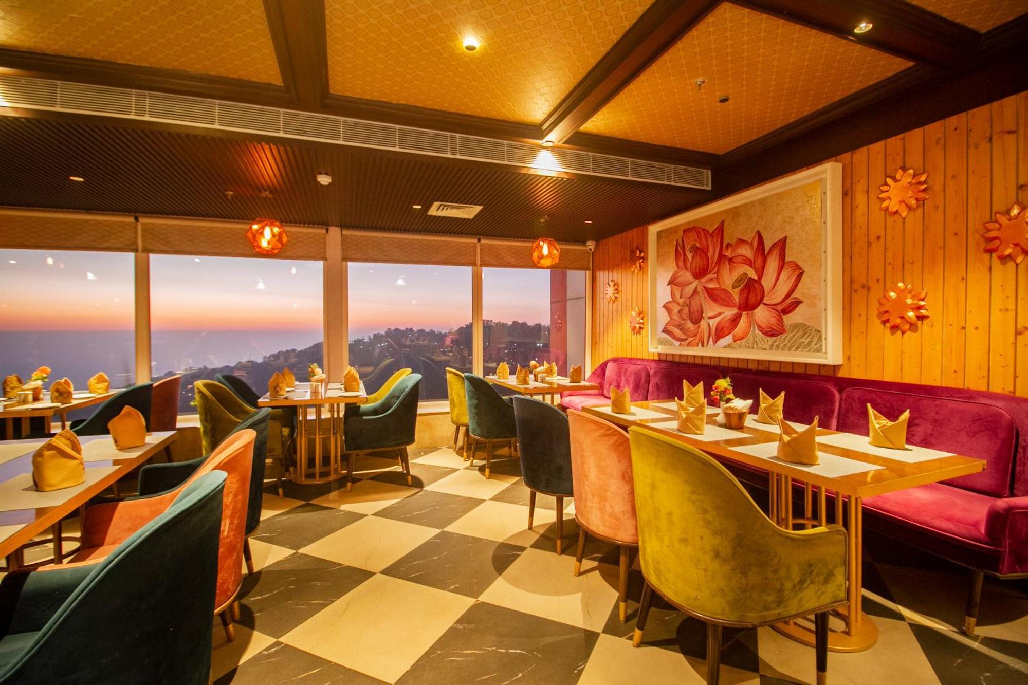 Hotel Amritara Surya, Mcleodganj, Dharamsala Exteriér fotografie