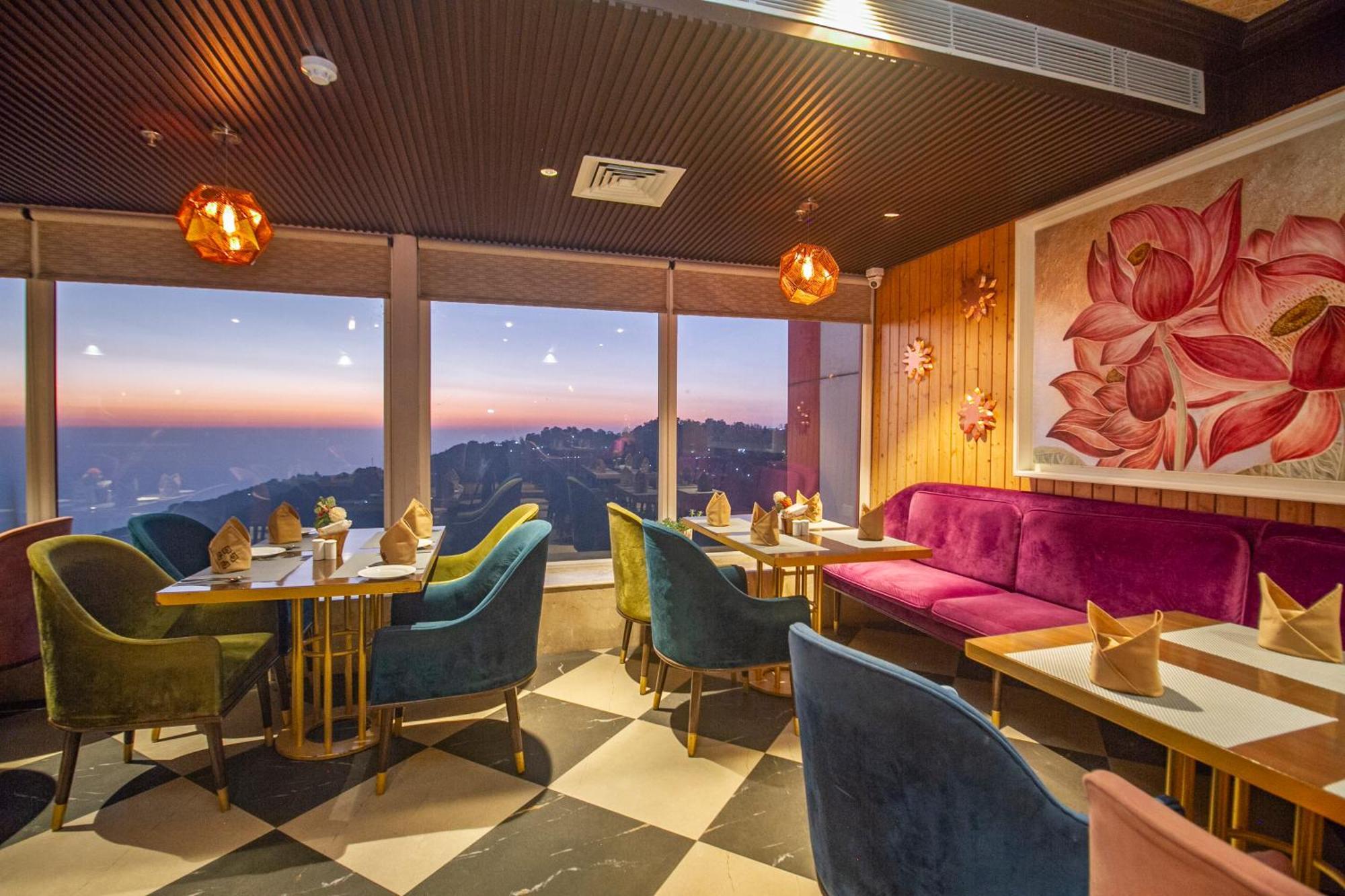 Hotel Amritara Surya, Mcleodganj, Dharamsala Exteriér fotografie